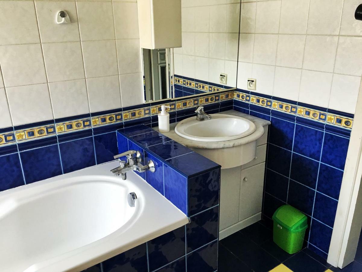 Friends Hostel Lviv Rustaveli Str Extérieur photo